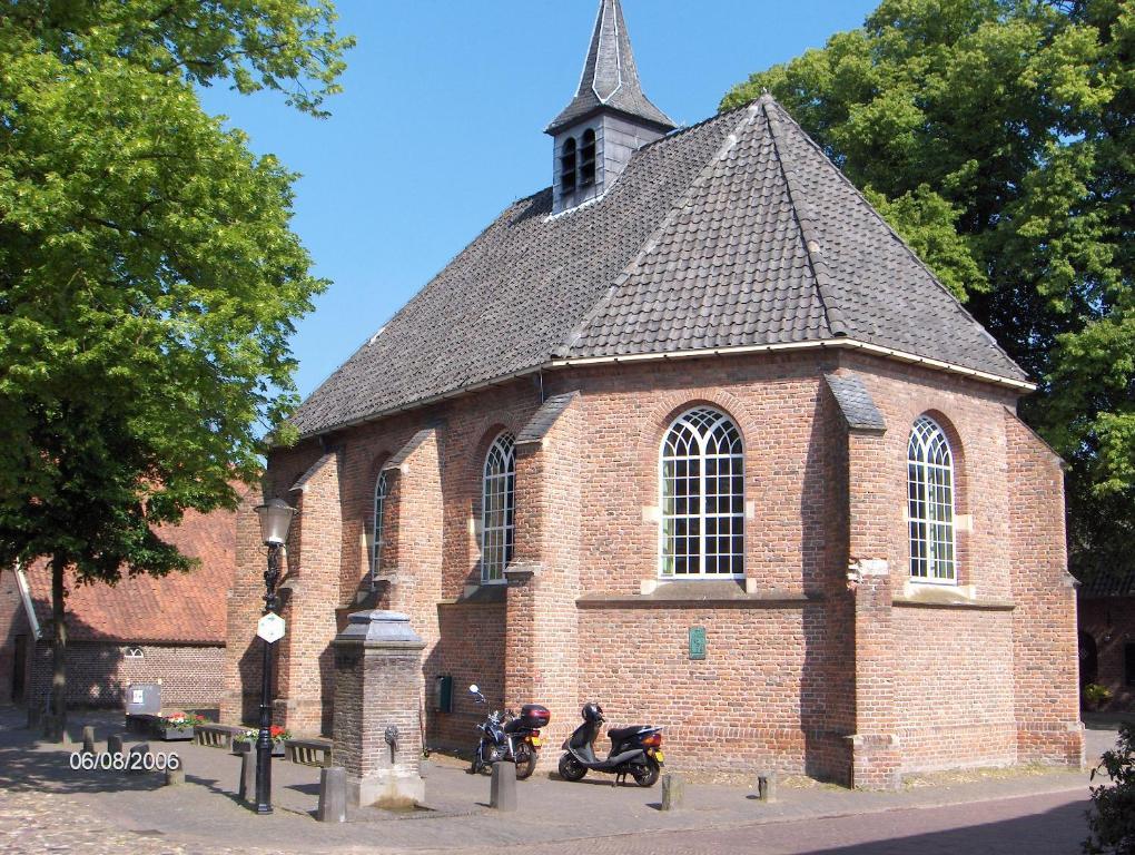 Herberg De Gouden Leeuw Bronkhorst Extérieur photo