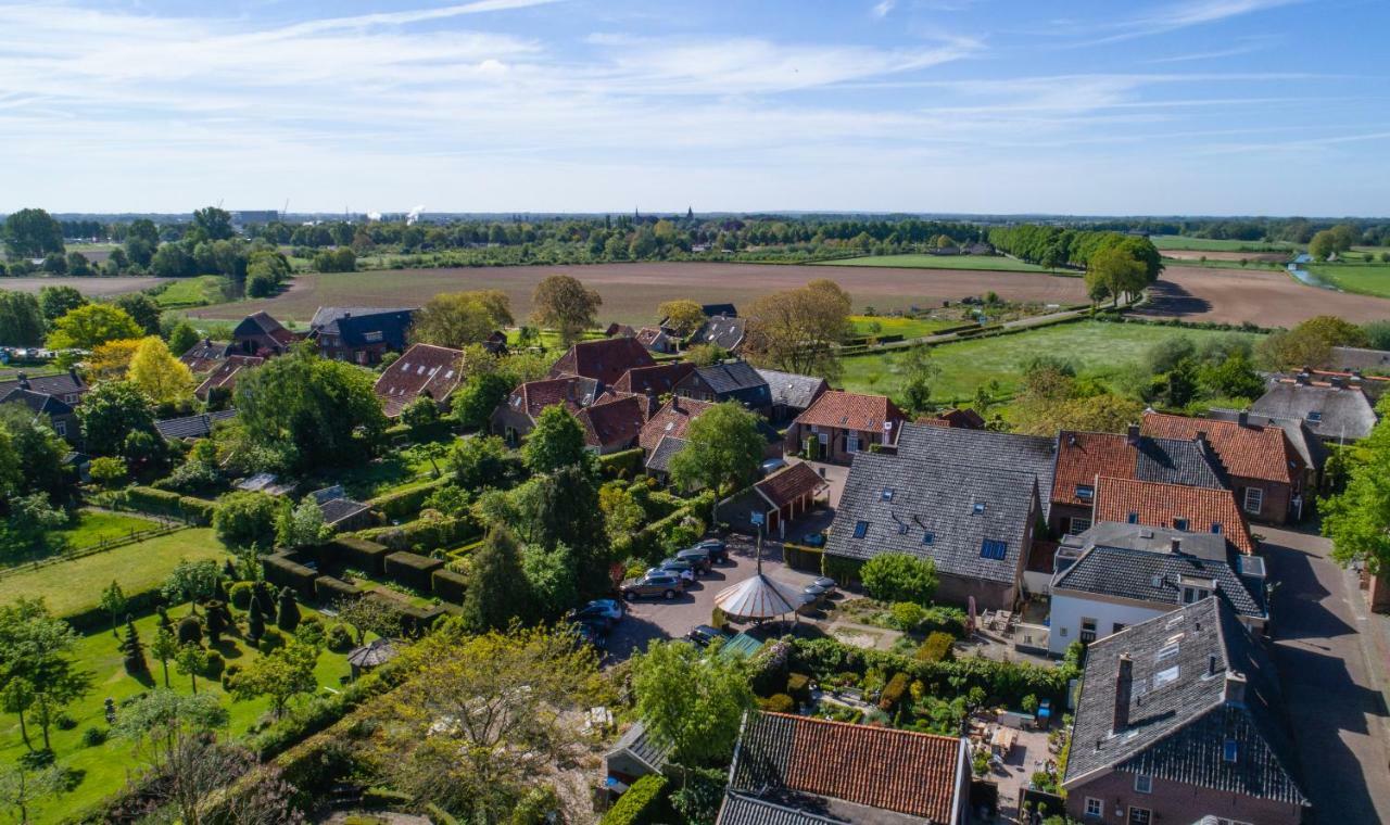 Herberg De Gouden Leeuw Bronkhorst Extérieur photo